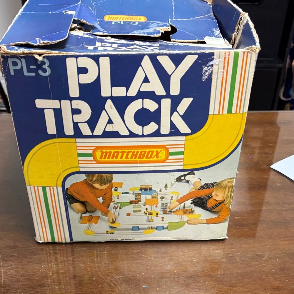 Match Play Track Set - Blue and Yellow